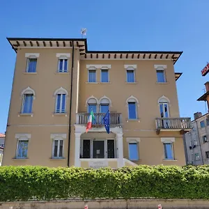 ** Hotel Montepiana Italy